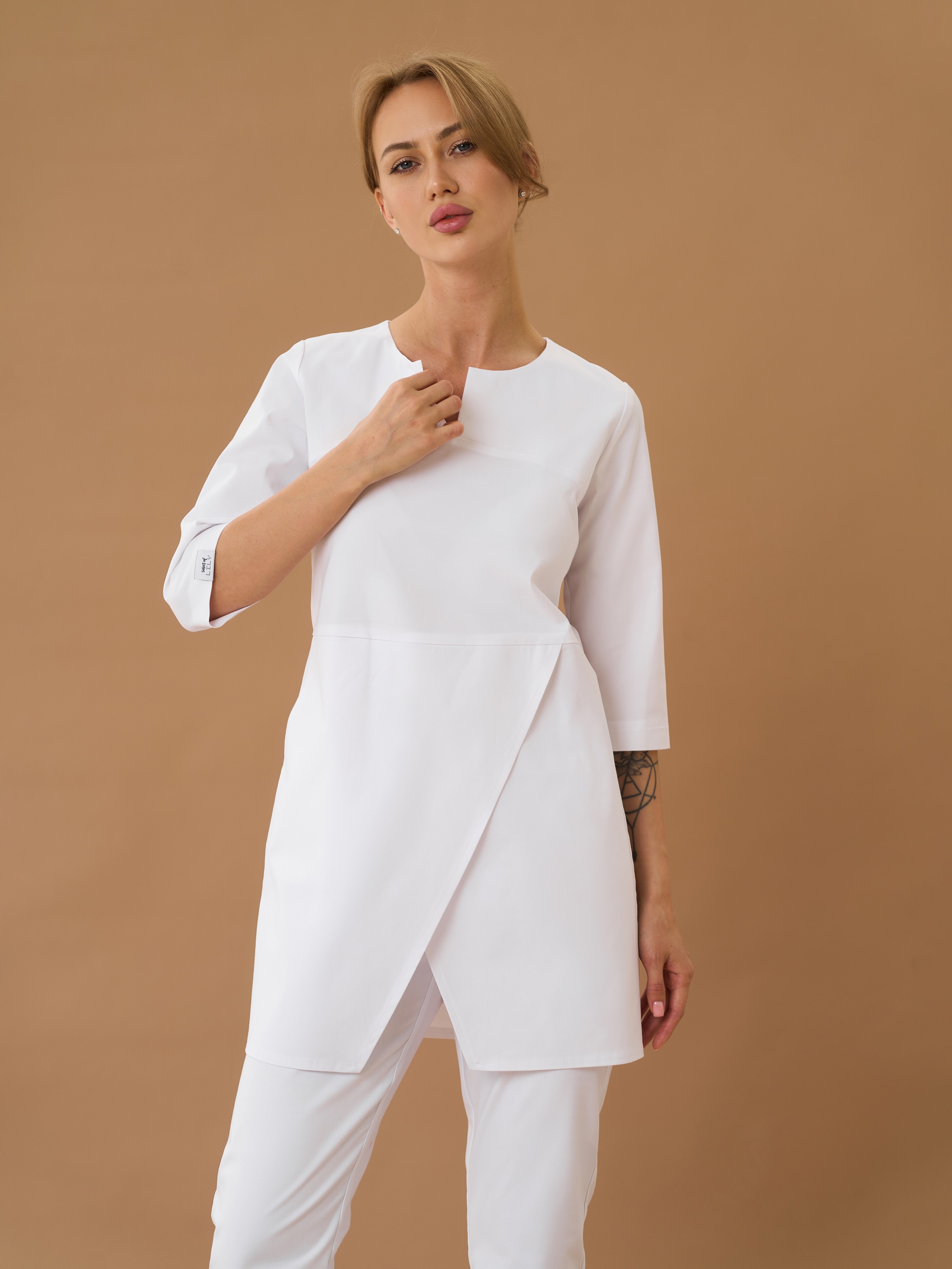 Удлиненная рубашка с имитацией запаха