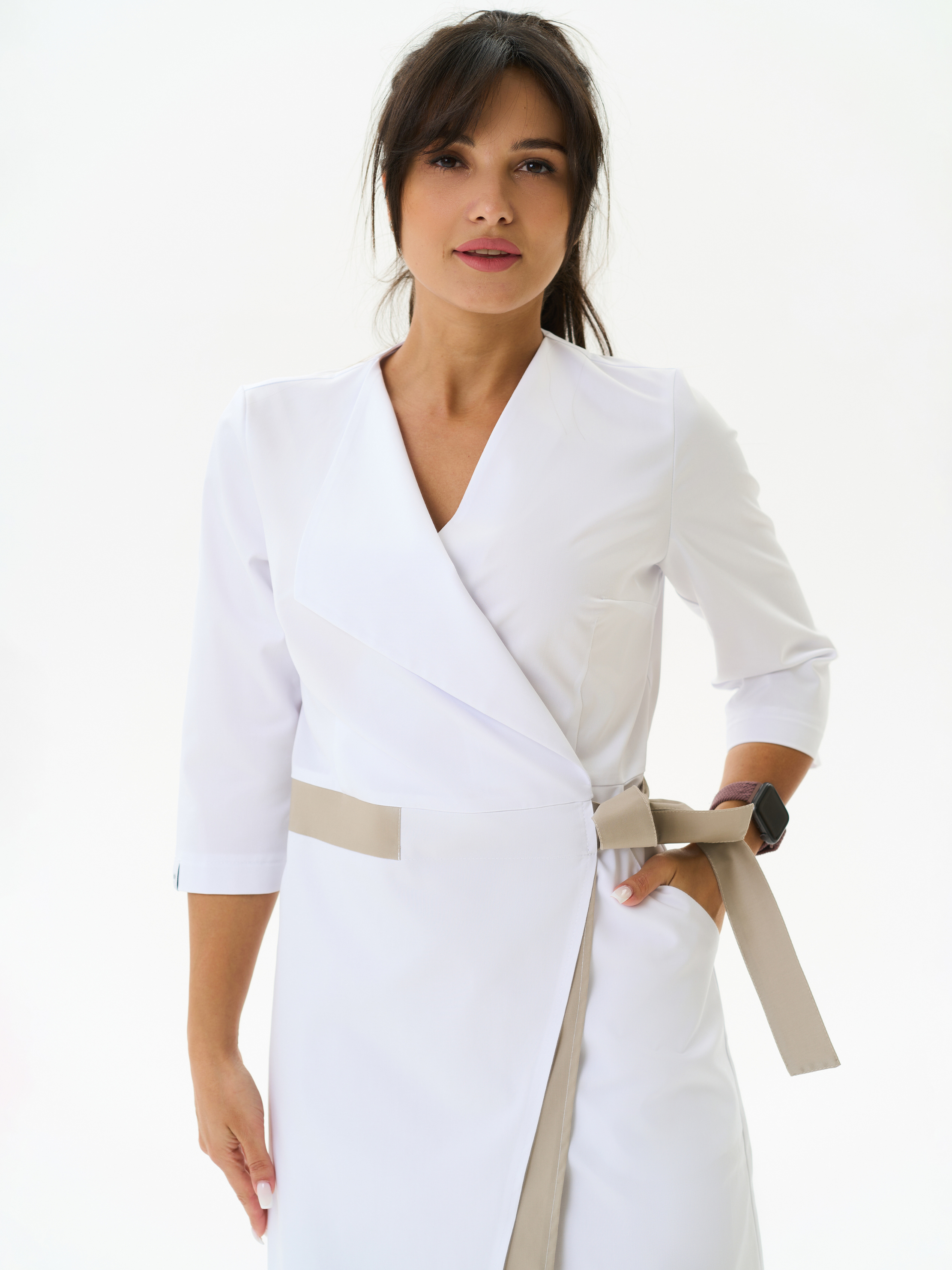 Элегантная приталенная модель